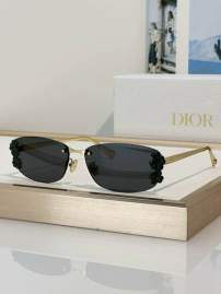 Picture of Dior Sunglasses _SKUfw80880207fw